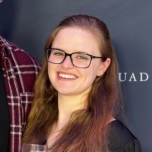 Meet your Posher, Stephanie